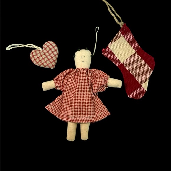 Cloth Ornaments - Picture 1 of 3